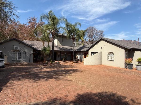Guest House For Sale in Thabazimbi Rural, Thabazimbi
